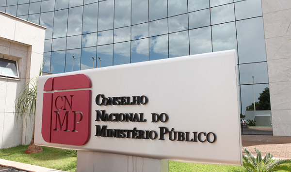 Pedido para Conselho do MP investigar promotores